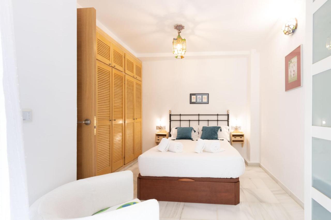 Ferienwohnung Goles Courtyard With Parking By Valcambre Sevilla Exterior foto