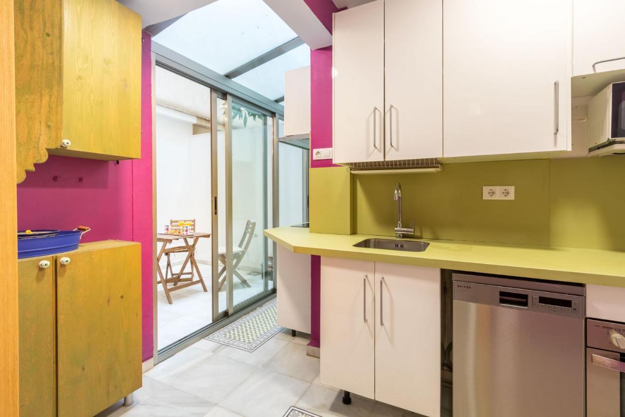 Ferienwohnung Goles Courtyard With Parking By Valcambre Sevilla Exterior foto